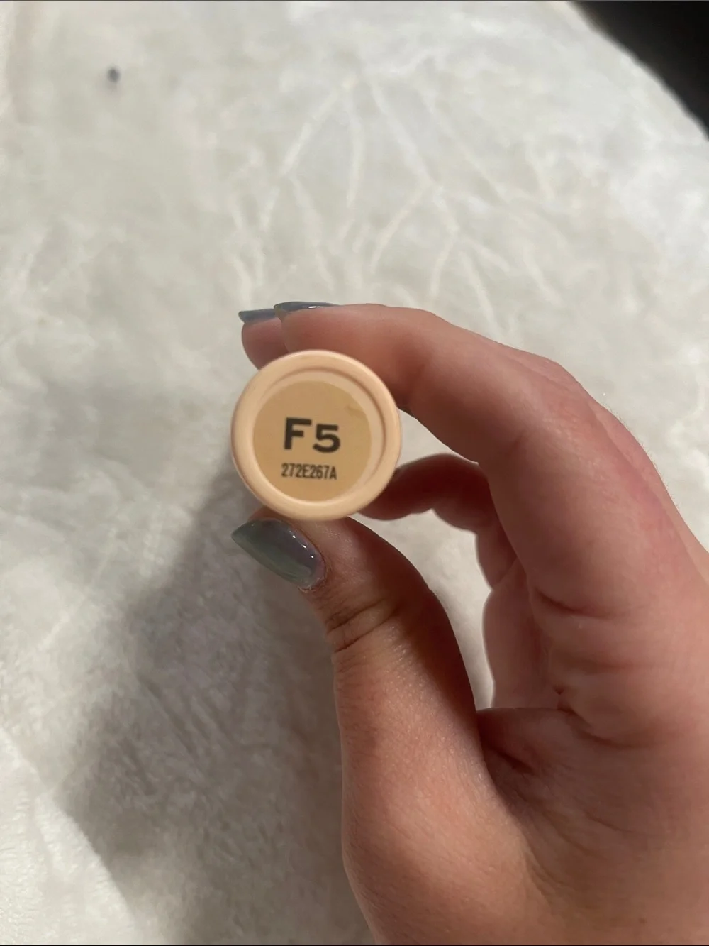 Revolution Peach-Beige Concealer Stick